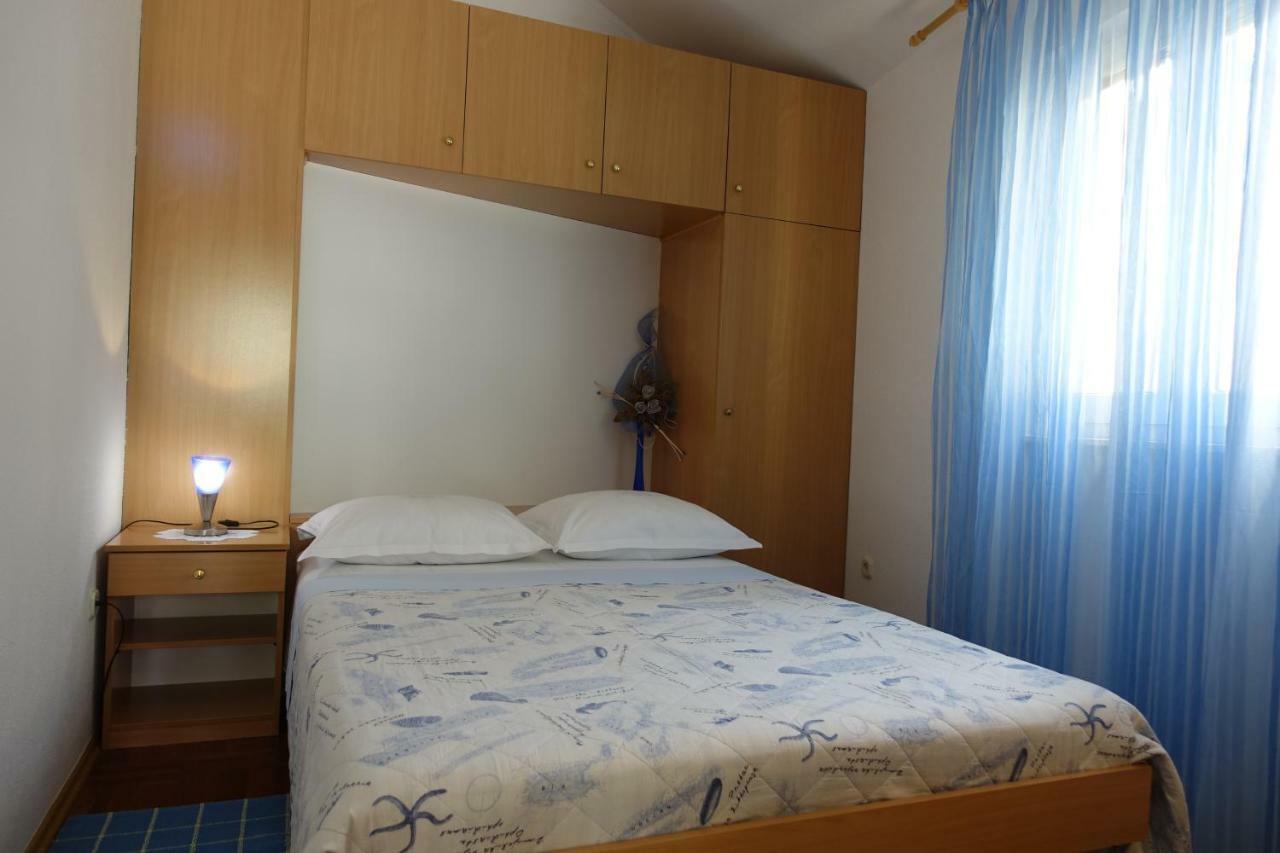 Apartments Ivic ボル エクステリア 写真